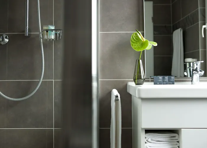 灰色设计酒店 3*