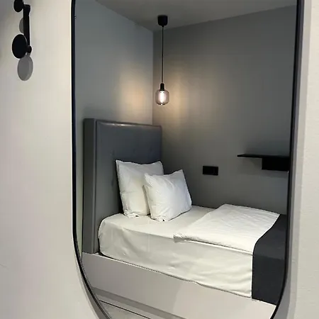 Ξενοδοχείο The Grey Design 3*